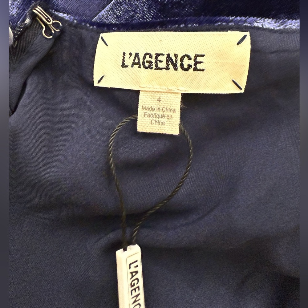 NWT L'AGENCE Justice Velvet Wide-Leg Jumpsuit in Midnight Sz 4 - Picture 15 of 17